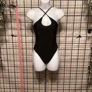 1 Piece Swimsuit with Bra pads P87